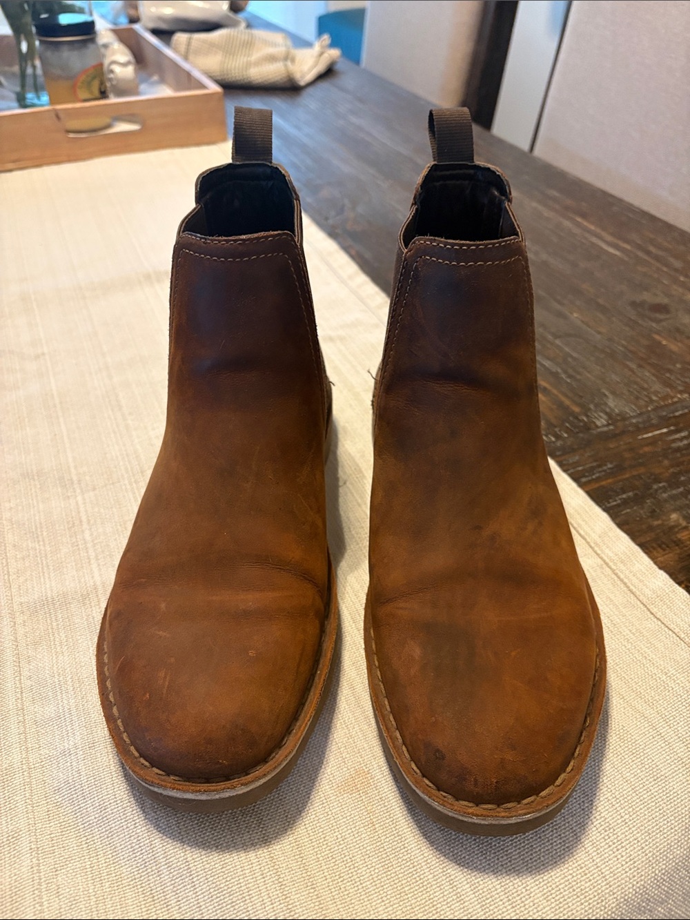 Men’s Clarks Chelsea boot. - Picture 2 of 4